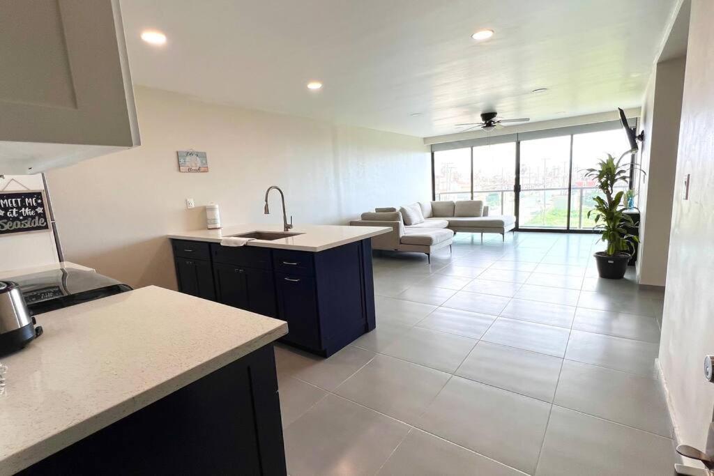 Luxury 2Br Condo 罗萨里托 外观 照片